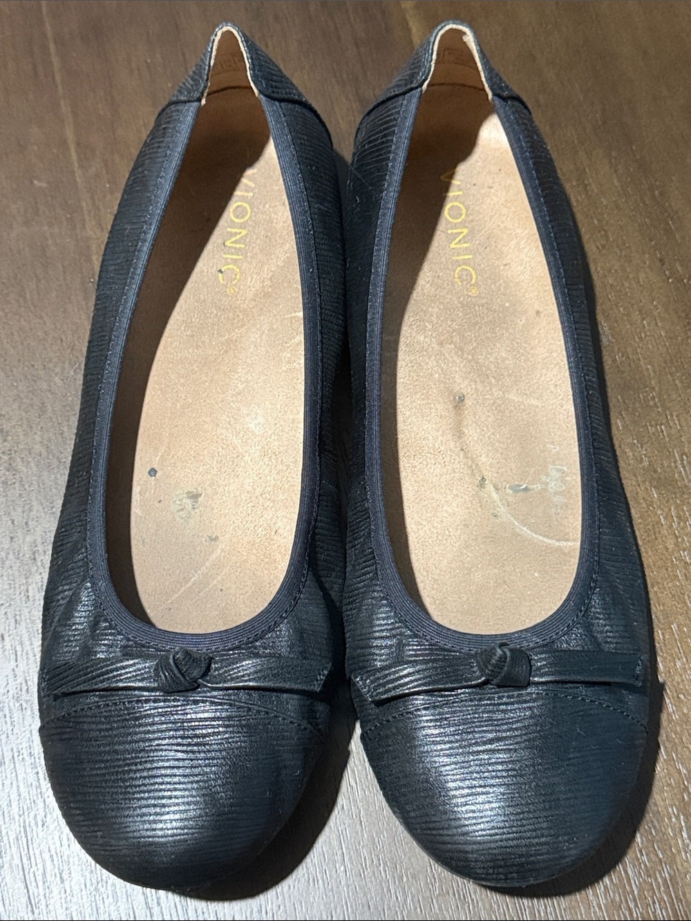 Vionic Amorie Black Ribbed Ballet Flats with Knot Accent Wide 10